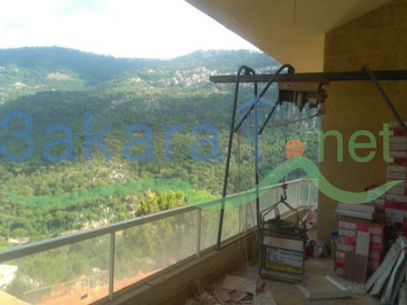 Apartments For Sale in Baabdat, El Meten, Mount Lebanon, Lebanon
