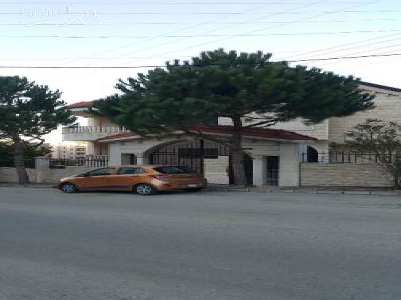 Villas For Sale in Al Rweisat, Aley, Mount Lebanon, Lebanon